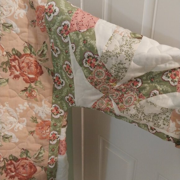 3748 1X  Quilted Bog Coat In Green and Pink Print. - Picture 7 of 11